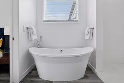 1021 Gardner Street E, Wayzata, MN 55391 - Photo 31