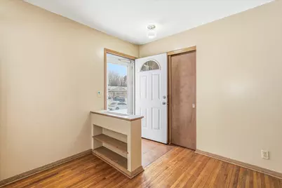 6337 Indiana Avenue N, Brooklyn Center, MN 55429 - Photo 5