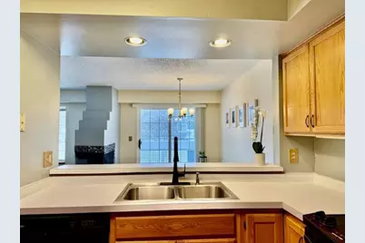 15665 24th Avenue N #C, Plymouth, MN 55447 - Photo 11