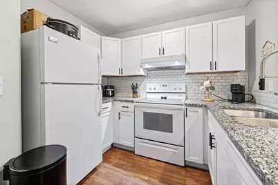 7618 York Avenue S #1218, Edina, MN 55435 - Photo 11
