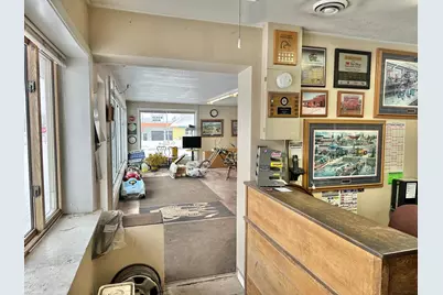 1401 SE Broadway Avenue, Albert Lea, MN 56007 - Photo 5