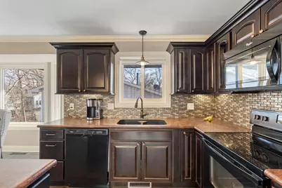 808 3rd Avenue SW, Forest Lake, MN 55025 - Photo 9