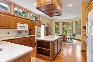 2828 Burnham Blvd, Minneapolis, MN 55416 - Photo 17