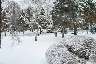 1700 Four Oaks Rd, Eagan, MN 55121 - Photo 11