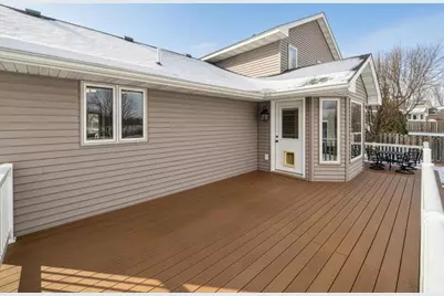 5400 Teakwood Lane N, Plymouth, MN 55442 - Photo 31