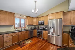 5400 Teakwood Ln N, Plymouth, MN 55442 - Photo 7