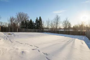 5400 Teakwood Ln N, Plymouth, MN 55442 - Photo 33