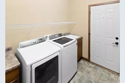 4037 Heritage Lane SE, Prior Lake, MN 55372 - Photo 15