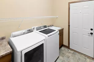 4037 Heritage Ln SE, Prior Lake, MN 55372 - Photo 15