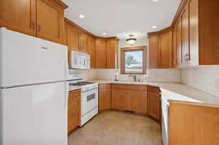 3039 E 45th St, Minneapolis, MN 55406 - Photo 3