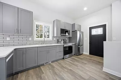 429 18th Street S, Moorhead, MN 56560 - Photo 9