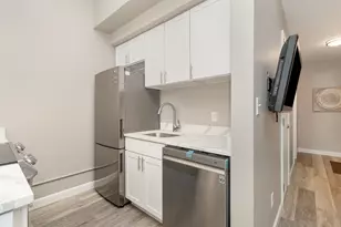 488 Wabasha St N, Saint Paul, MN 55102 - Photo 11