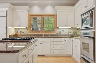 10509 Purdey Rd, Eden Prairie, MN 55347 - Photo 25