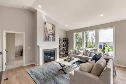 9184 62nd Street S, Cottage Grove, MN 55016 - Photo 1