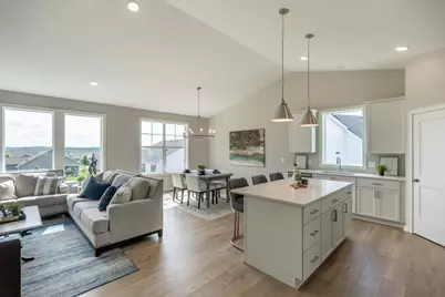 9184 62nd Street S, Cottage Grove, MN 55016 - Photo 5