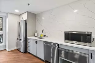 433 S 7th St, Minneapolis, MN 55415 - Photo 23