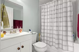 310 23rd St S, Fargo,  58103 - Photo 11