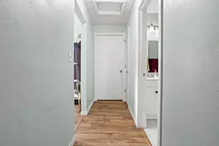 310 23rd St S, Fargo,  58103 - Photo 13