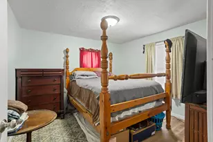 310 23rd St S, Fargo,  58103 - Photo 21