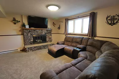 1209 63rd Avenue N, Moorhead, MN 56560 - Photo 25