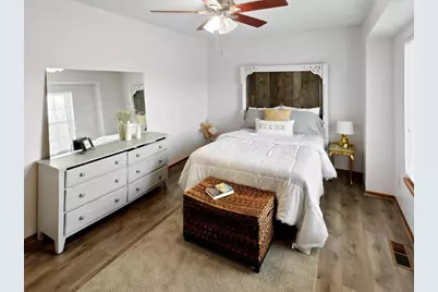 10686 Sherman Drive, Eden Prairie, MN 55347 - Photo 21