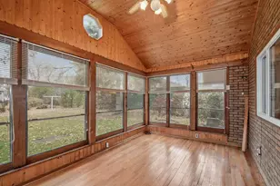 5331 Rhode Island Ave N, New Hope, MN 55428 - Photo 13