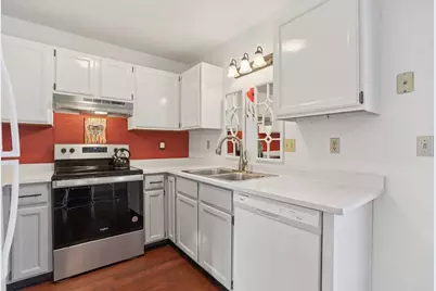 18 Somerset Drive, Waconia, MN 55387 - Photo 11