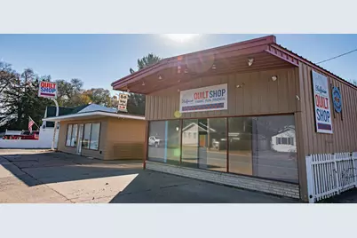 1671 W 5th Street, Winona, MN 55987 - Photo 1