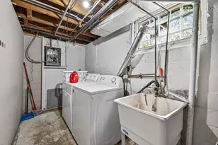 1562 Ivy Ave E, Saint Paul, MN 55106 - Photo 19