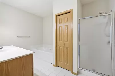 600 Greenhaven Drive #313, Burnsville, MN 55306 - Photo 17