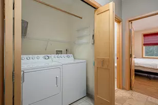 2113 Village Ter, Bloomington, MN 55431 - Photo 17