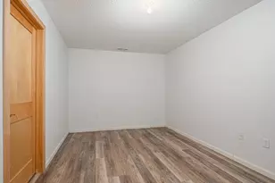 2113 Village Ter, Bloomington, MN 55431 - Photo 31