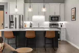 9 W Franklin Ave, Minneapolis, MN 55404 - Photo 9