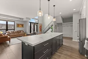 9 W Franklin Ave, Minneapolis, MN 55404 - Photo 11