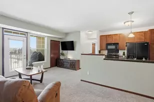 5445 Boone Ave N, New Hope, MN 55428 - Photo 11