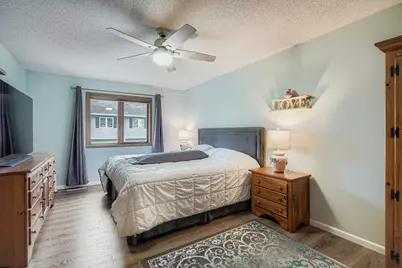 14715 Endicott Way, Apple Valley, MN 55124 - Photo 5