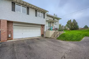 14715 Endicott Way, Apple Valley, MN 55124 - Photo 3