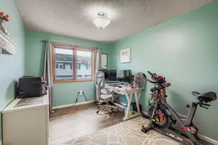 14715 Endicott Way, Apple Valley, MN 55124 - Photo 11