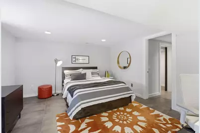 44 Thomas Avenue S, Minneapolis, MN 55405 - Photo 25