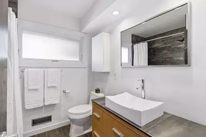 44 Thomas Avenue S, Minneapolis, MN 55405 - Photo 15