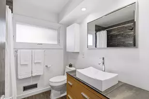 44 Thomas Ave S, Minneapolis, MN 55405 - Photo 15