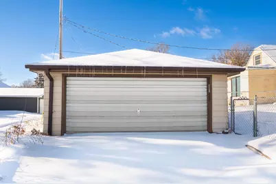 1176 Lawson Avenue E, Saint Paul, MN 55106 - Photo 21