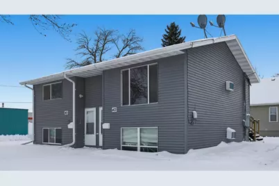 401 17th Street N, Moorhead, MN 56560 - Photo 1