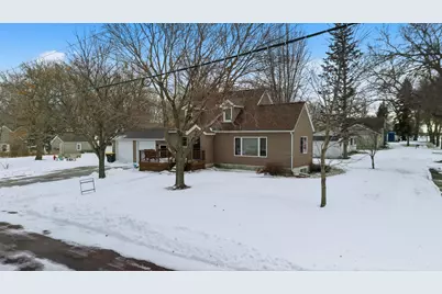 702 9th Avenue S, Saint James, MN 56081 - Photo 3