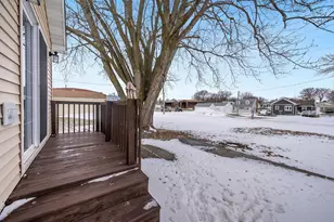 811 E 5th St, Blue Earth, MN 56013 - Photo 41