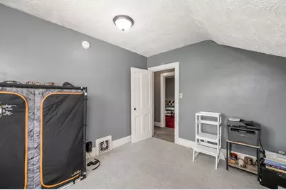 811 E 5th Street, Blue Earth, MN 56013 - Photo 27