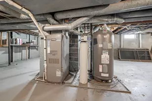 811 E 5th St, Blue Earth, MN 56013 - Photo 33