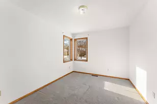 2161 Heron Ave N, Oakdale, MN 55128 - Photo 37