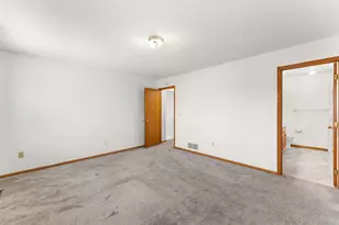 2161 Heron Ave N, Oakdale, MN 55128 - Photo 31