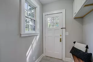 2056 Summit Ave, Saint Paul, MN 55105 - Photo 13